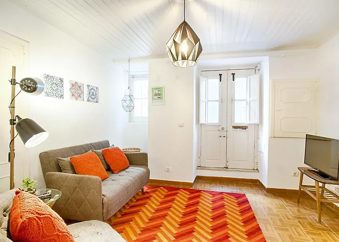 アパート Bmyguest - Mouraria Ii